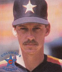 การ์ดเบสบอลของ Tom Weidenbauer ผู้จัดการทีม Columbus Astros ปี 1988