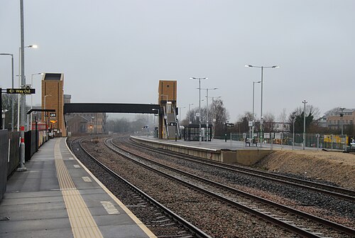 สถานีรถไฟมิร์ฟิลด์