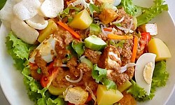 กาโด-กาโด