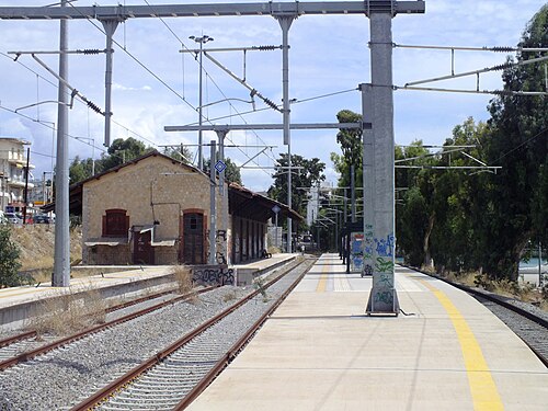สถานีรถไฟชาลซิส