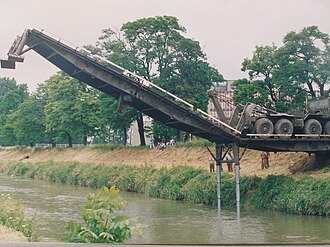 เอเอ็ม 50