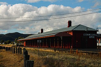 สถานีรถไฟวอลลังการ์รา