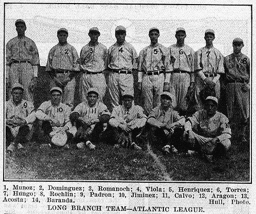 ภาพถ่ายผู้เล่นในทีม Long Branch Cubans ปี 1914