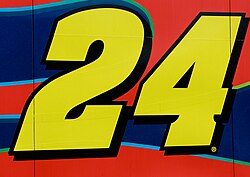รถแข่งหมายเลข 24 ของทีมเฮนดริก มอเตอร์สปอร์ต
