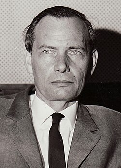 เฮอร์มันน์ มอสเลอร์ (1964)