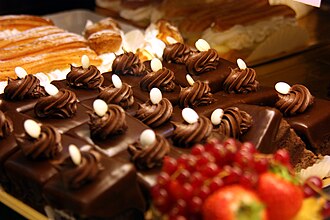 อัลมอนด์ (ของหวาน)