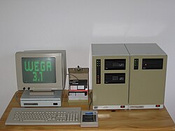 พี8000
