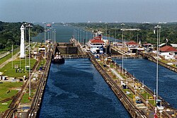 คลองเดินเรือ