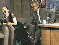 มาดอนน่า ปรากฏตัวในรายการ Late Show with David Lettermanในปี 1994